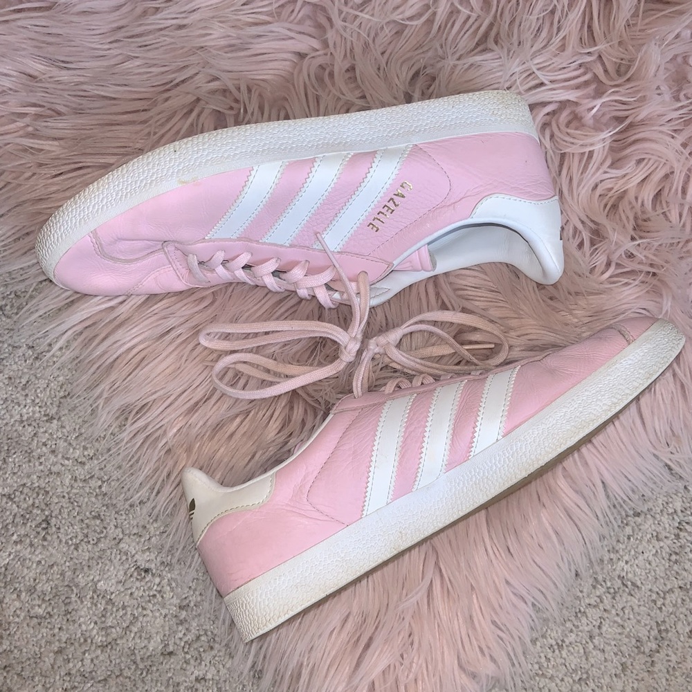 Custom pink Adidas gazelle